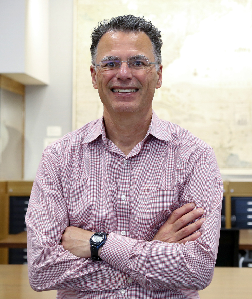 Portrait photo of Christopher Thomas at the David Rumsey map center