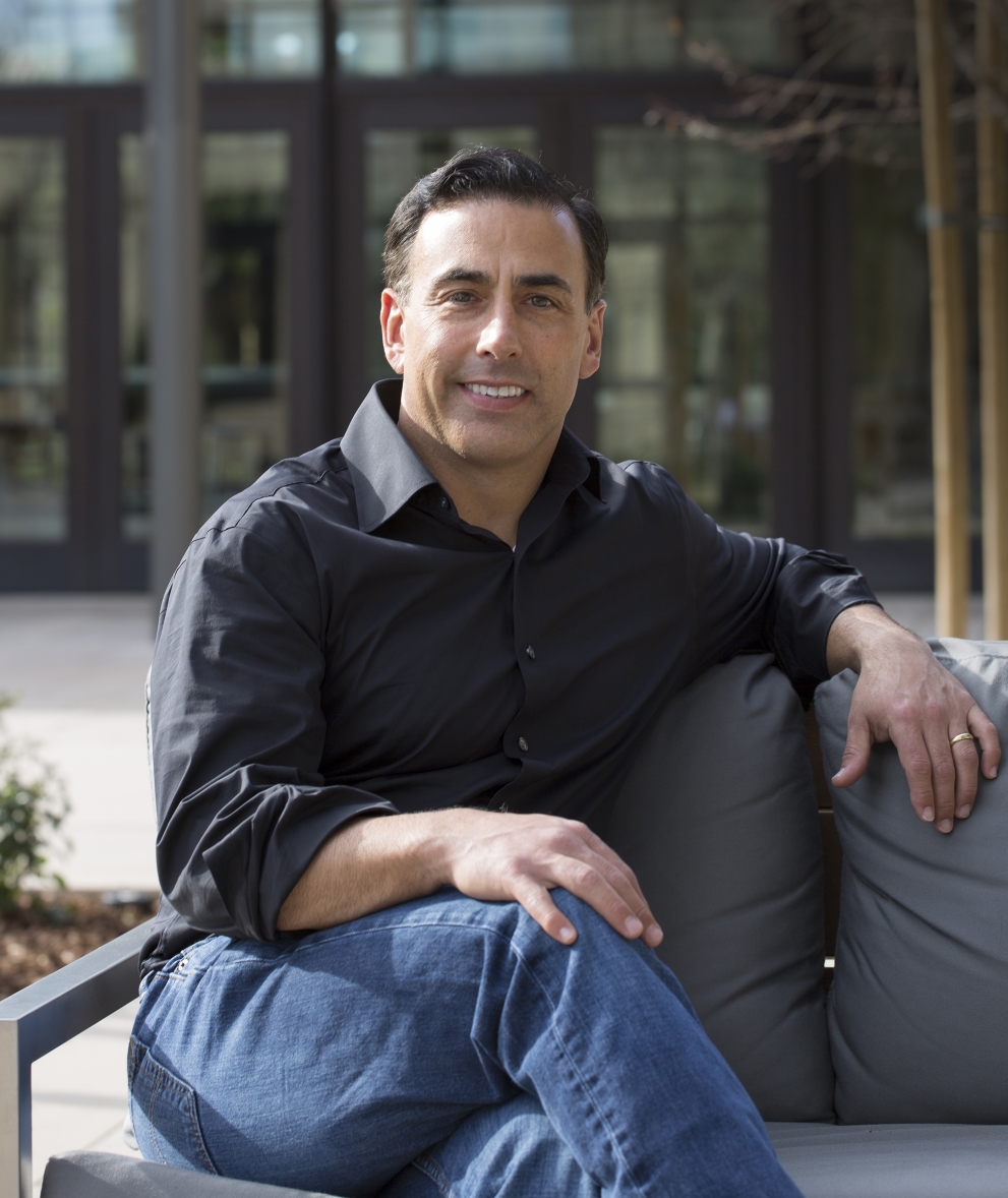 Profile photo of Sergio Monsalve